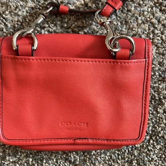 Mini coach crossbody - Picture 5 of 7